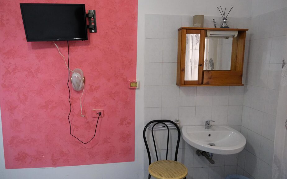gialel-andromeda-camera-doppia-con-bagno-privato-esterno-006
