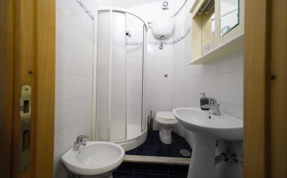gialel-andromeda-camera-tripla-con-bagno-privato-013