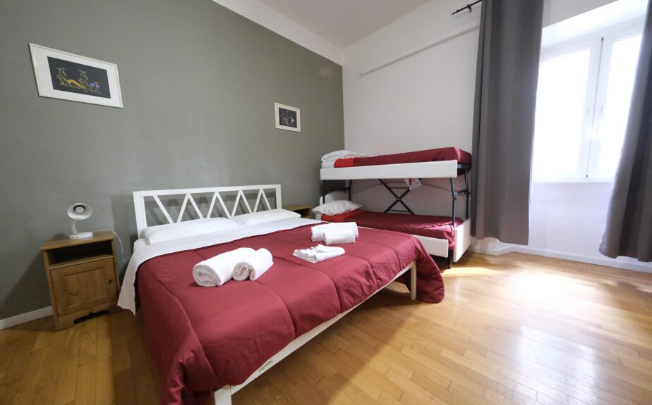 gialel-camera-quadrupla-con-bagno-privato-001