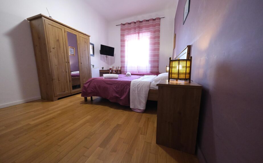 gialel-camera-quadrupla-con-bagno-privato-esterno-002